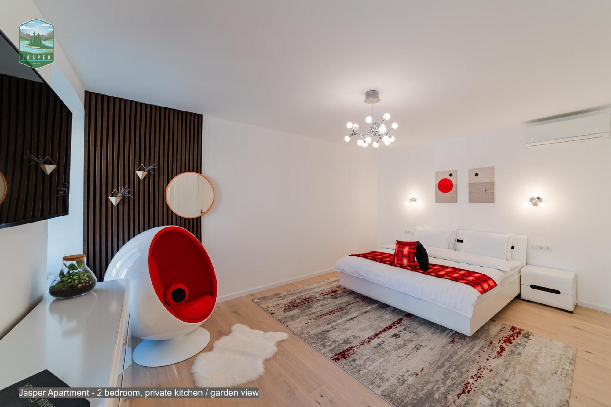 Sierra - Northstar Apartments Брашов Номер фото